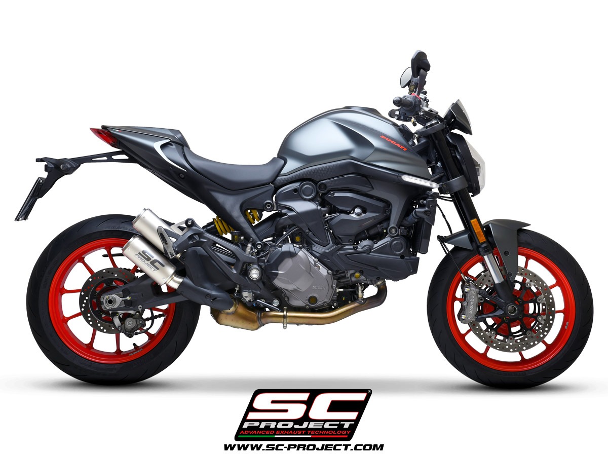 Ducati_Monster-937_my2021_Twin-CRT_Titanio_SlipOn-E5_Lato